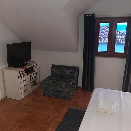 Vila Dora Supetar Appartement Kamer foto