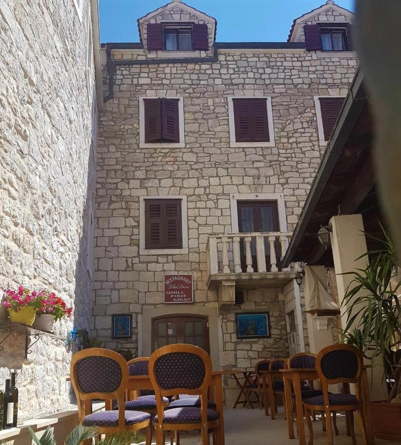 Vila Dora Supetar Appartement Buitenkant foto