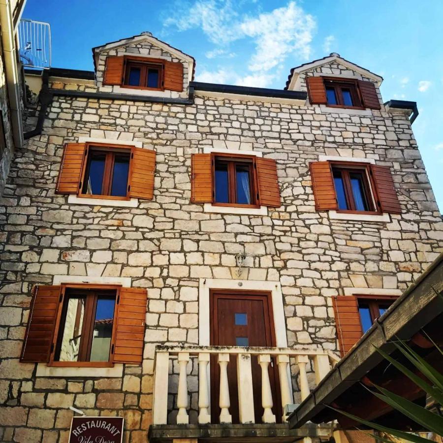 Vila Dora Supetar Appartement Buitenkant foto